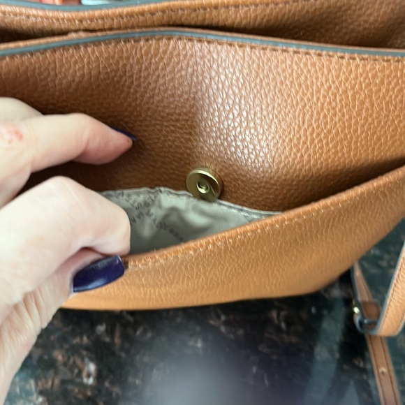 Steve Madden Camel Color Pebbled Grain Faux Leather Crossbody Bag - Picture 8 of 15